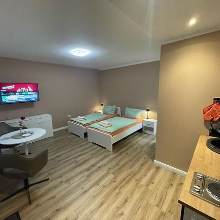 Top-Moderne Ferienwohnung Und Apartments Auf Frueherem Wunderschoenen Bauernhof Im Elbe-Elster-Kreis In Brandenburg Bei Herzberg-Elster, Schoenewalde, Holzdorf Kültér fotó