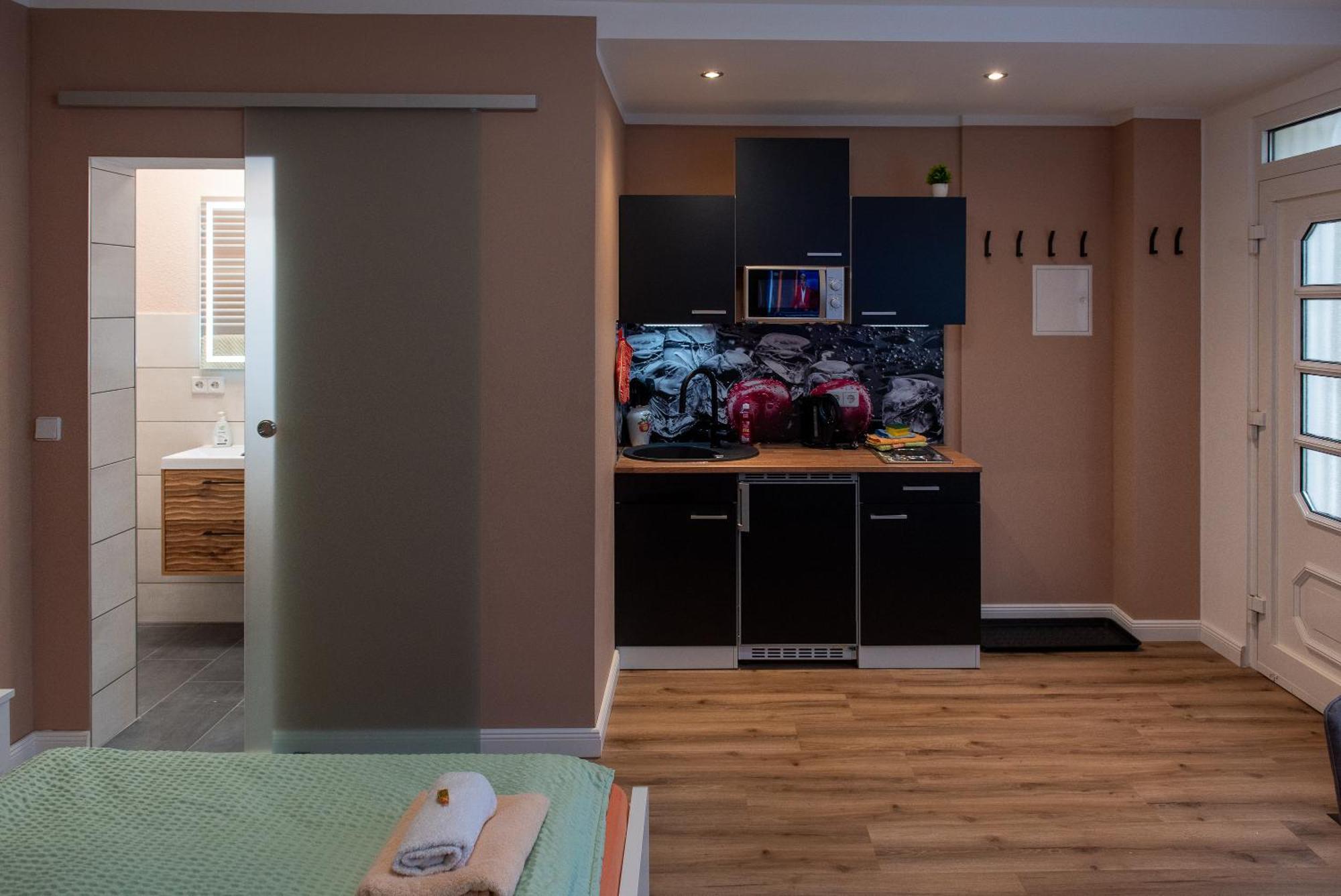Top-Moderne Ferienwohnung Und Apartments Auf Frueherem Wunderschoenen Bauernhof Im Elbe-Elster-Kreis In Brandenburg Bei Herzberg-Elster, Schoenewalde, Holzdorf Kültér fotó