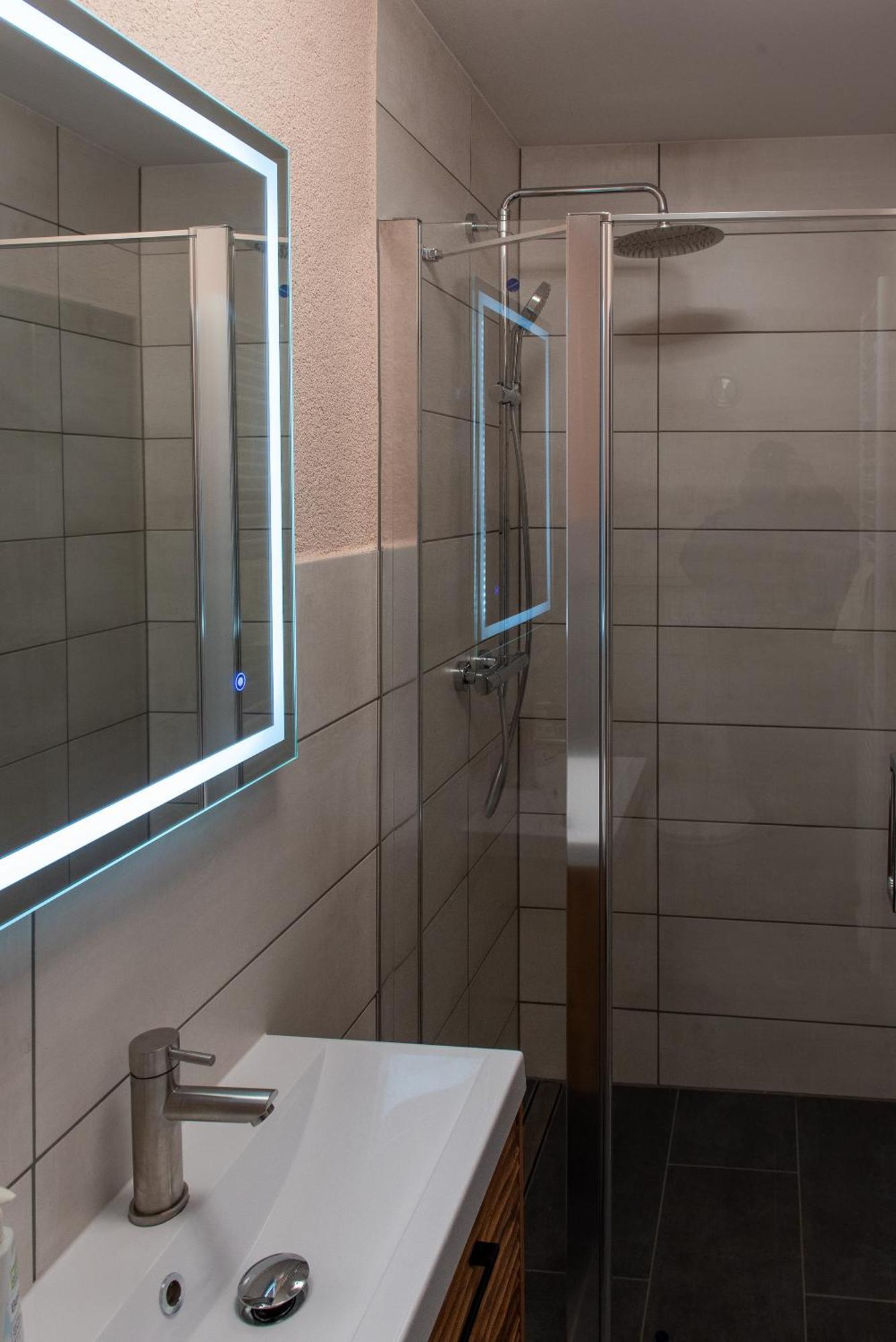 Top-Moderne Ferienwohnung Und Apartments Auf Frueherem Wunderschoenen Bauernhof Im Elbe-Elster-Kreis In Brandenburg Bei Herzberg-Elster, Schoenewalde, Holzdorf Kültér fotó